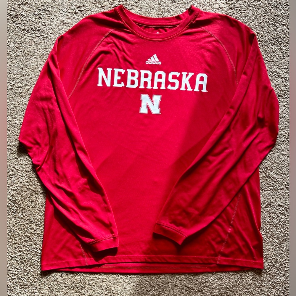 Mens adidas Nebraska long sleeve shirt. XL $10